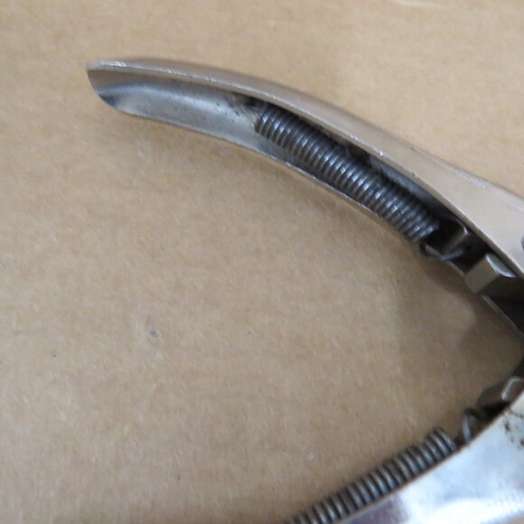 Vtg Sargent & Co. 1/4" Hole Punch & Fastener Paper Leather Cardboard Plastic - Picture 3 of 9